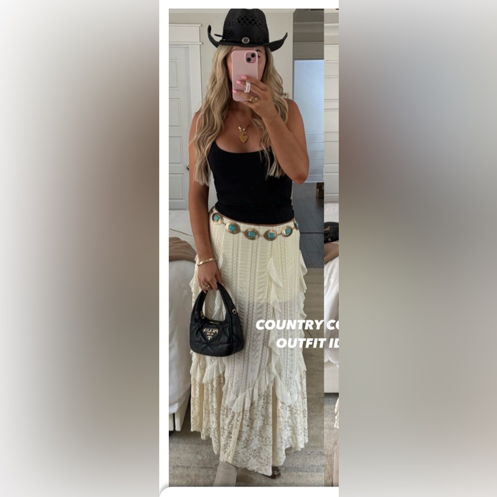 Elegant belt Turquoise Accents